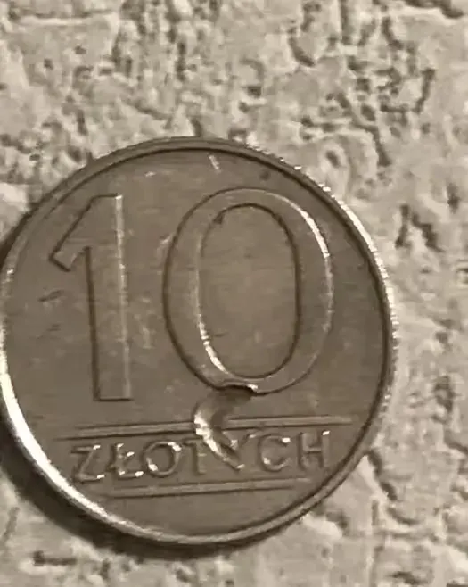 10zl- sr 26,6mm-DESTRUKT menn- 1984- — praca twórcy Andre na Freshwall Marketplace