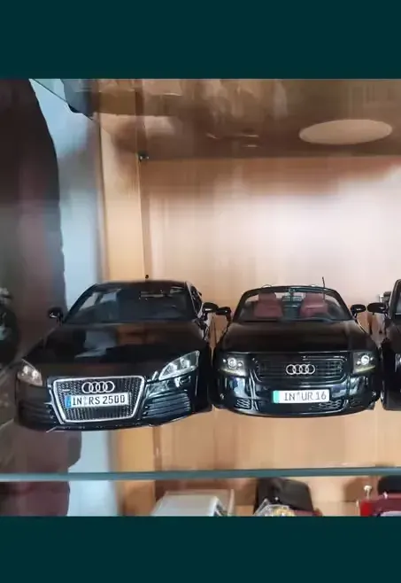 Audi kolekcjonerskie modele 1:18 — praca twórcy Bogdan na Freshwall Marketplace