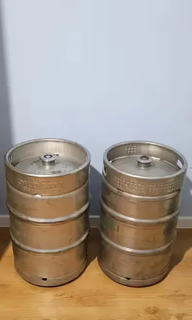Beczka po piwie keg 50 L , 2 sztuki — praca twórcy Bartek na Freshwall Marketplace