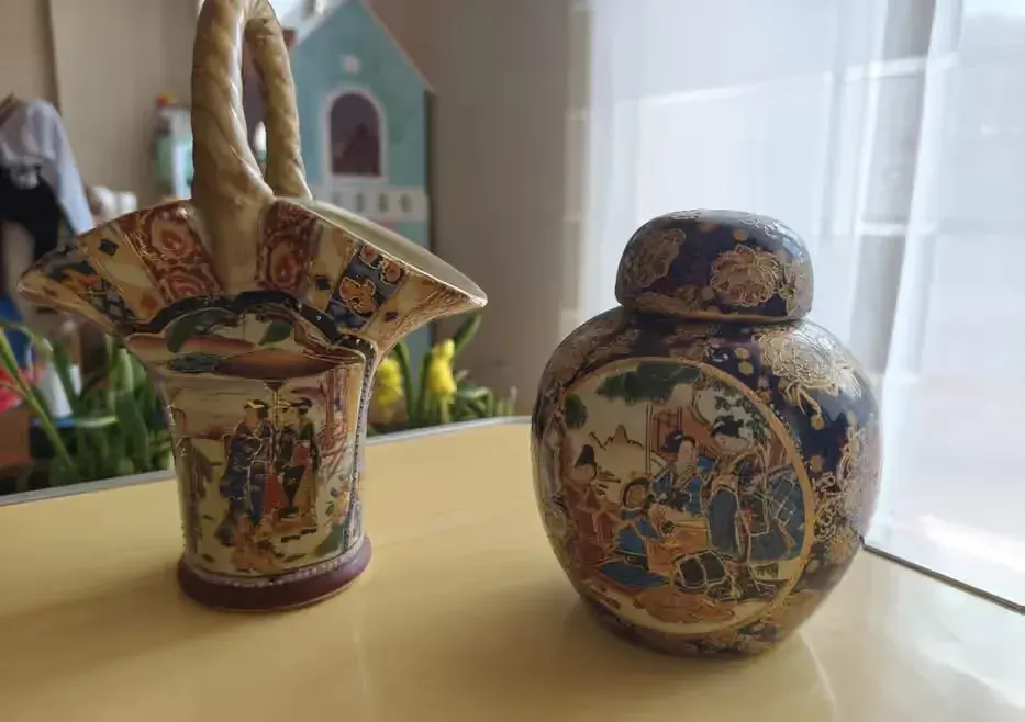 Chińska porcelana  PRL — praca twórcy Grażyna na Freshwall Marketplace