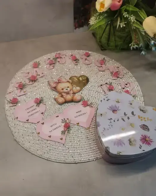 Cyfry do zdjęć,, Pierwszy rok życia,, — praca twórcy Katarzyna na Freshwall Marketplace