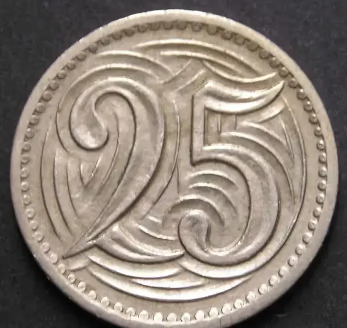 Czechosłowacja 25 halerzy 1933 — praca twórcy Janolsk na Freshwall Marketplace