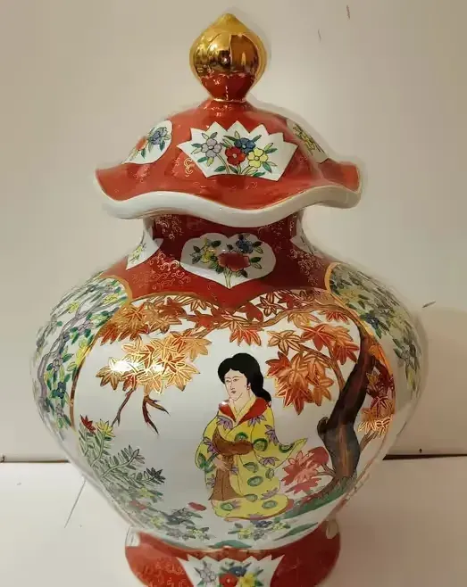 Duży Wazon z Pokrywą 40cm Chińska Porcelana Styl Satsuma / Kanton — praca twórcy Ela na Freshwall Marketplace
