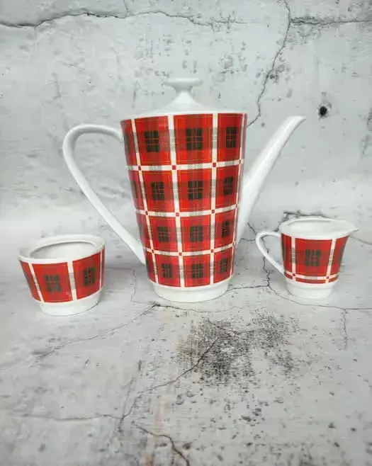 Dzbanek -  Winterling Szkocka krata vintage — praca twórcy skarbywyszukane na Freshwall Marketplace