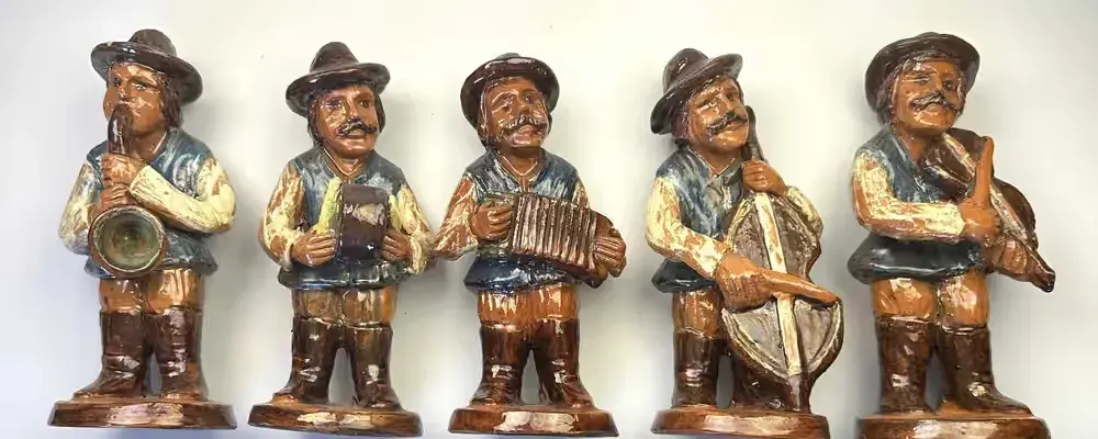 Figurki ceramiczne Wiejscy muzykanci 5 szt. Władysława Prucnal sygnowane — praca twórcy Artur na Freshwall Marketplace
