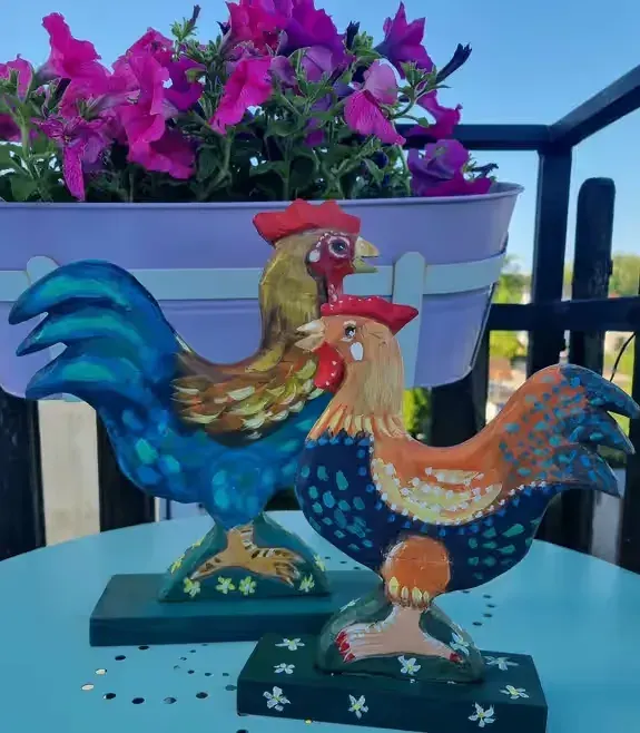 Figurki kogut i kura drewniane ręcznie malowane — praca twórcy paulaart na Freshwall Marketplace