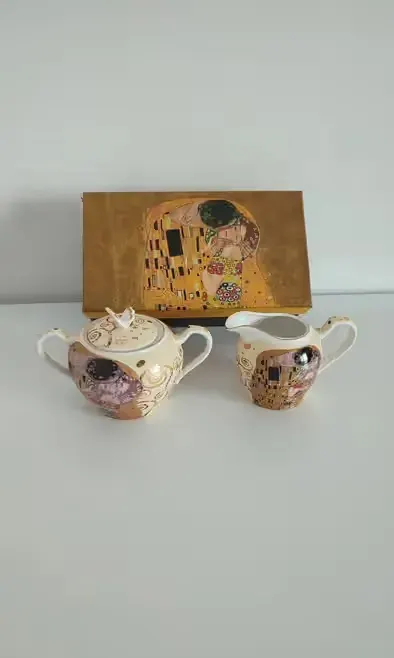 Gustav Klimt - cukiernica, mlecznik — praca twórcy Kristi na Freshwall Marketplace