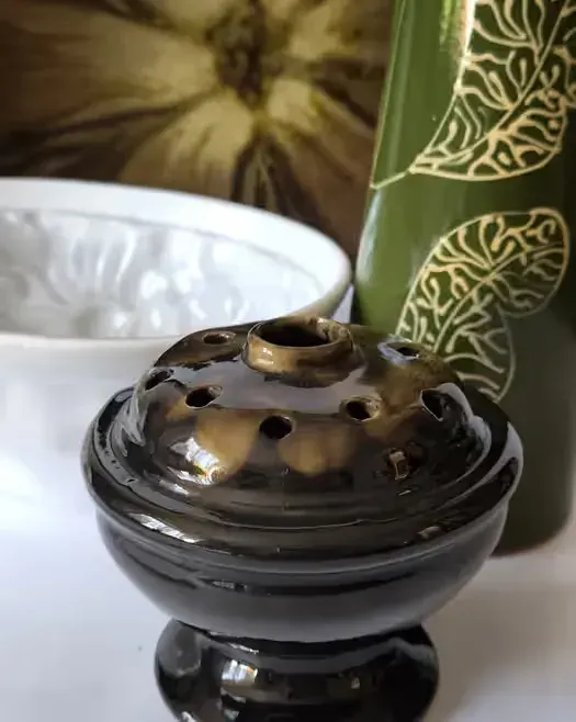 Ikebana Przyjaźń Włocławek piękna stara ceramika — praca twórcy Marzena na Freshwall Marketplace