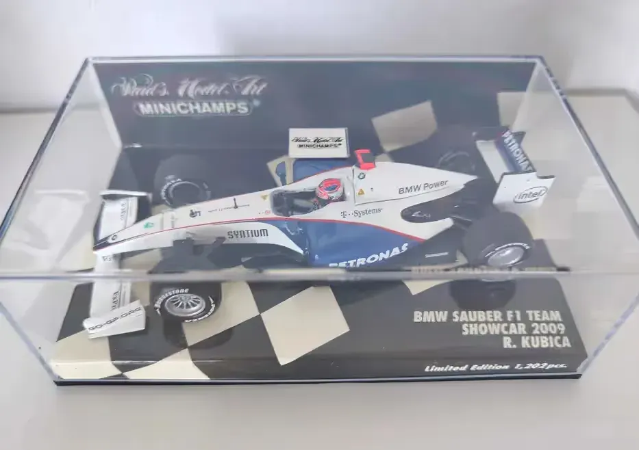 Kubica F1 BMW Sauber F1 09 — praca twórcy Piotrek na Freshwall Marketplace