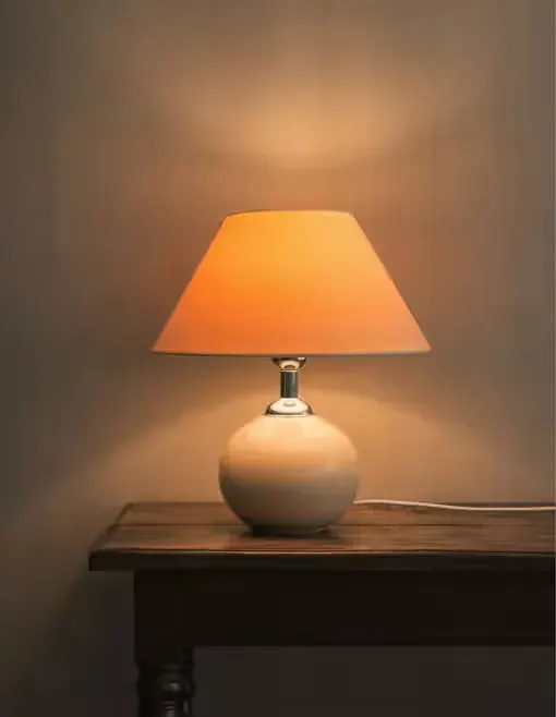 Lampa stołowa retro vintage, ceramika beż, nude — praca twórcy EwaM na Freshwall Marketplace