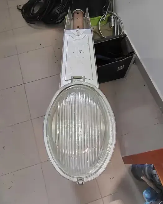 Lampa uliczna industrial — praca twórcy ireneusz na Freshwall Marketplace