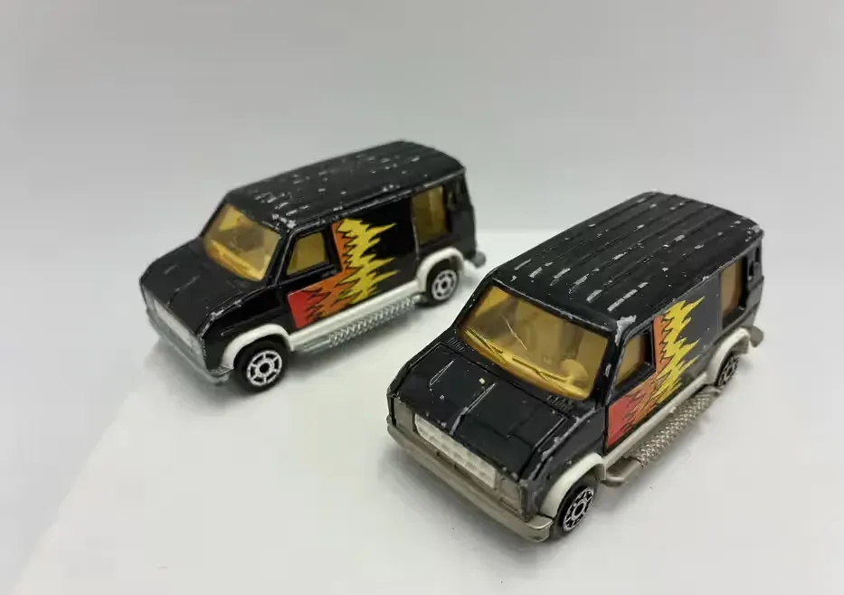 Majorette no 250 1/65 Fourgon U.s. Van 2szt — praca twórcy Rafał na Freshwall Marketplace