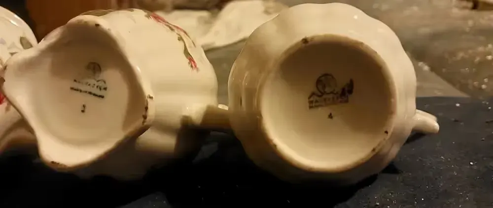 Mleczniki porcelana Wałbrzych — praca twórcy dariarucinska25 na Freshwall Marketplace