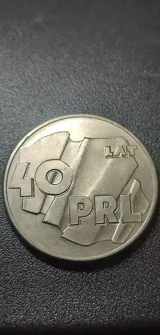 Moneta 100 zł z 1984 roku 40 Lat PRL — praca twórcy Piotr na Freshwall Marketplace