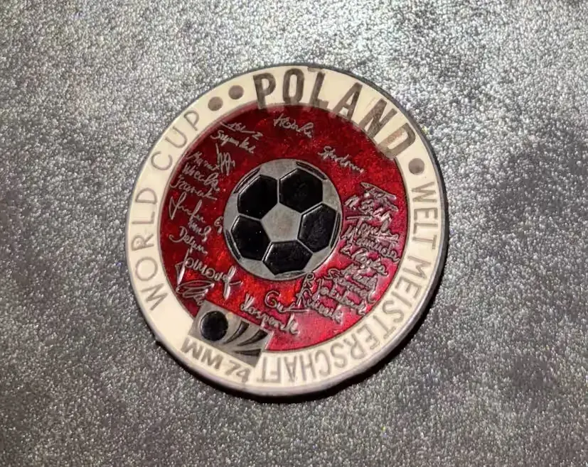 Moneta World Cup Poland 1974 Welt Meisterschaft — praca twórcy Ada na Freshwall Marketplace