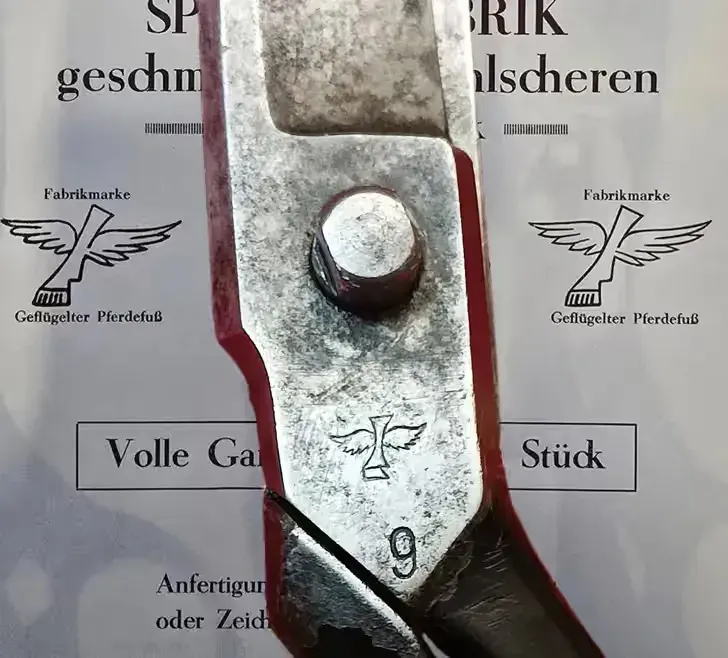 Nożyce Waldmin & Saam WASA, Solingen — praca twórcy Multivan na Freshwall Marketplace