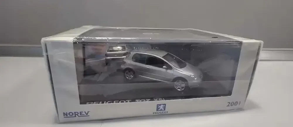 Peugeot 307 XSI 1:43 Norev — praca twórcy Mr na Freshwall Marketplace