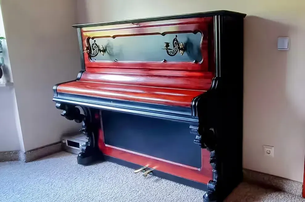 Pianino MANNSFEDT& NOTIN  Instrument kolekcjonerski — praca twórcy Sprzedający na Freshwall Marketplace