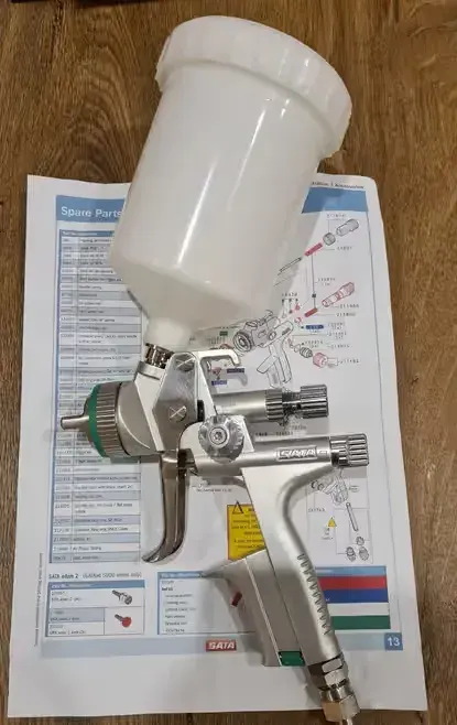 Pistolet lakierniczy SATAjet 5000 B HVLP 1.4 — praca twórcy Daniel na Freshwall Marketplace
