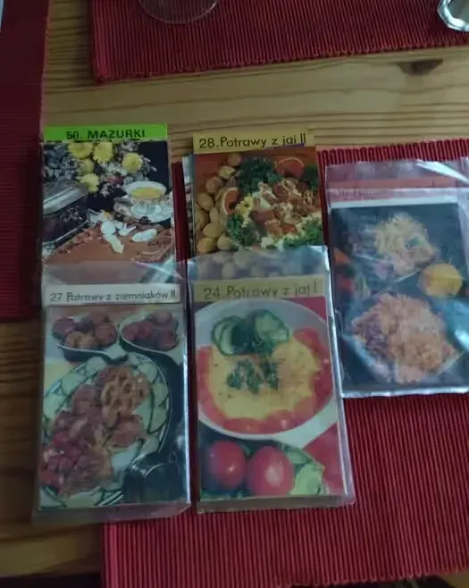 Pocztówki z przepisami z 1984 - 1986 — praca twórcy Zofia na Freshwall Marketplace