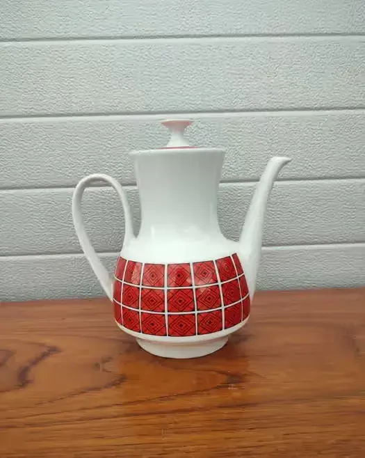 Porcelanowy dzbanek Winterling - Vintage - design - N — praca twórcy skarbywyszukane na Freshwall Marketplace