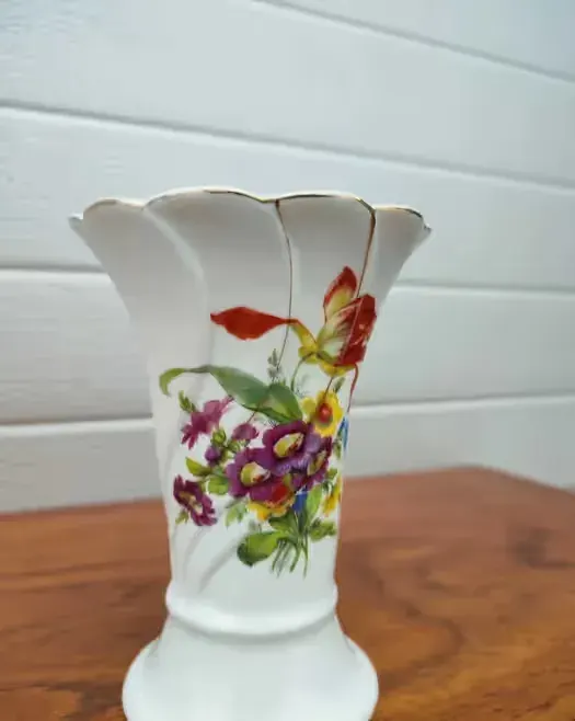 Porcelanowy wazon Reimer - vintage - design - W — praca twórcy skarbywyszukane na Freshwall Marketplace