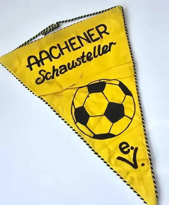 Proporczyk Aachener Schausteller  Alemannia Aachen Niemcy piłka nożna — praca twórcy Proporczyki z PRLu na Freshwall Marketplace