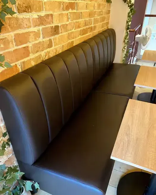 Sofa restauracyjna MIAMI 120 cm – 4 sztuki — praca twórcy Riccardo na Freshwall Marketplace