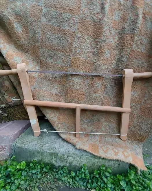 Stara piłka z czasów PRL drewniana — praca twórcy robert na Freshwall Marketplace