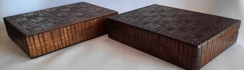 Szkatułka Góralska Kasetka na Karty Cepelia Tarnowiec PRL Byfuch Bydgoszcz — praca twórcy galeriaszafa na Freshwall Marketplace