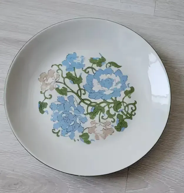 Talerz Chodzież z motywem kwiatowym  24cm PRL — praca twórcy Marek na Freshwall Marketplace