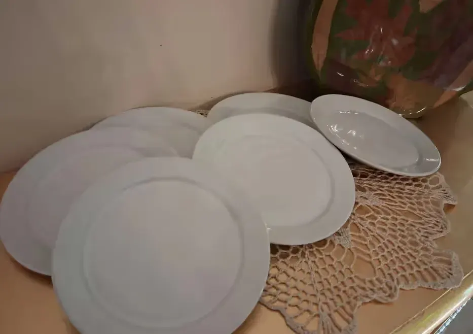 Talerze Porcelit Pruszków 17 cm – 4PLN/szt / vintage PRL WARSZAWA Mokotów talerz Porcelit Pruszków — praca twórcy Magda na Freshwall Marketplace