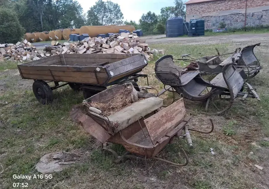 Wóz i sanie do zaprzęgu konnego — praca twórcy SSC GZELLA na Freshwall Marketplace