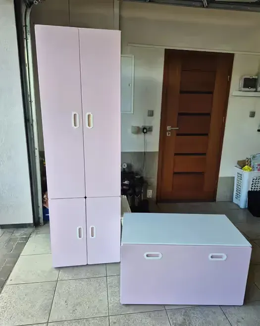 Ikea smastad stuva skrzynia na zabawki szafa różowa — praca twórcy Maciej na Freshwall Marketplace