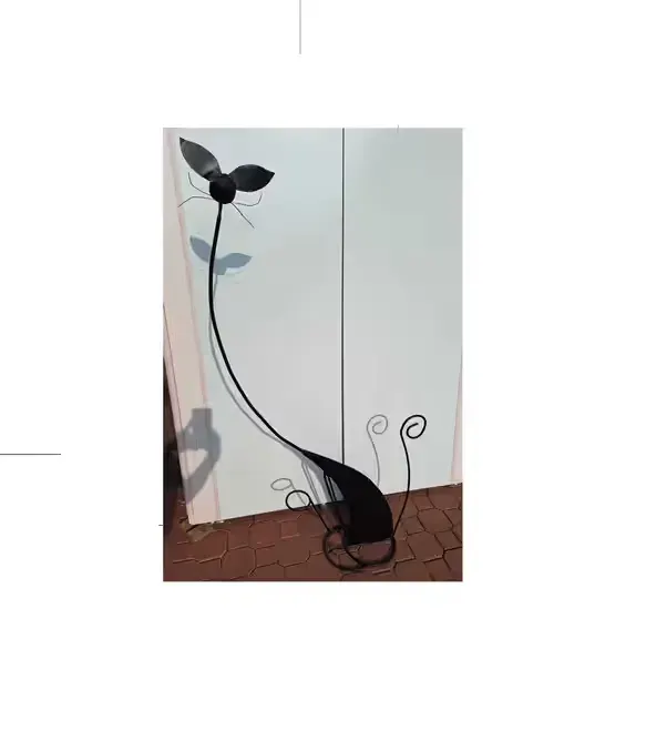 metalowa figurka kot wysoka czarna rękodzieło — praca twórcy Joanna na Freshwall Marketplace