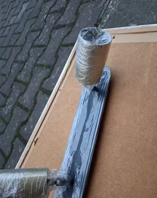 Sprzedam nowe zyrandole po likwidacji sklepu — praca twórcy Krystyna na Freshwall Marketplace