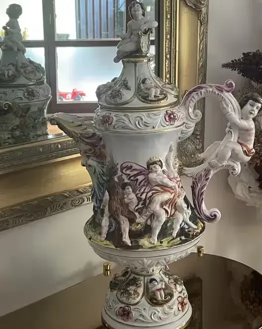Amfora Waza Capodimonte — praca twórcy Sylwia na Freshwall Marketplace