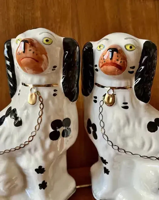 **ARTHUR WOOD Vintage Duże Psy Kominkowe Spaniel Ceramika Figurka Pies — praca twórcy Porcelana Vintage na Freshwall Marketplace