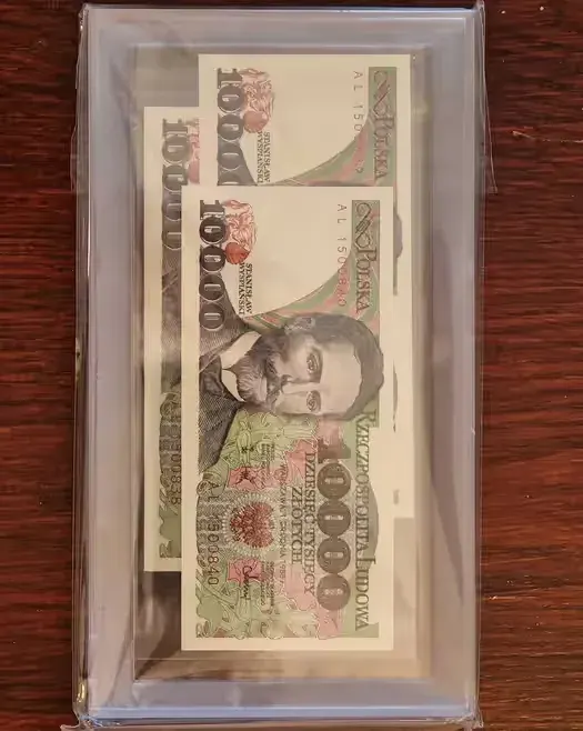 Banknoty 10000 zł po PRL - stan UNC 3 kolejne numery po sobie. — praca twórcy Rafał na Freshwall Marketplace