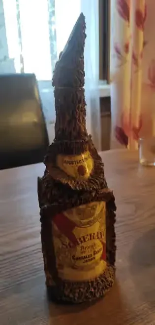 Butelka na alkohol — praca twórcy Bartek na Freshwall Marketplace