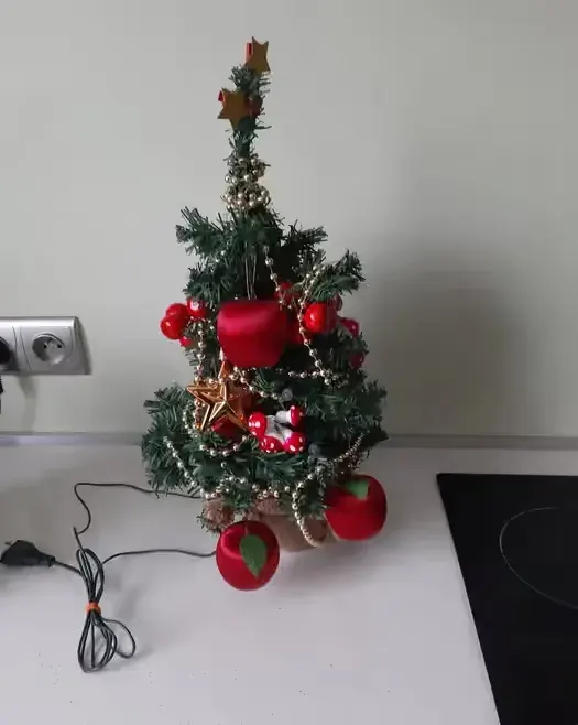 Choinka ozdoby 47cm kolekcja juta  vintage home ozdoba tkmaxx mała — praca twórcy kontakt na Freshwall Marketplace