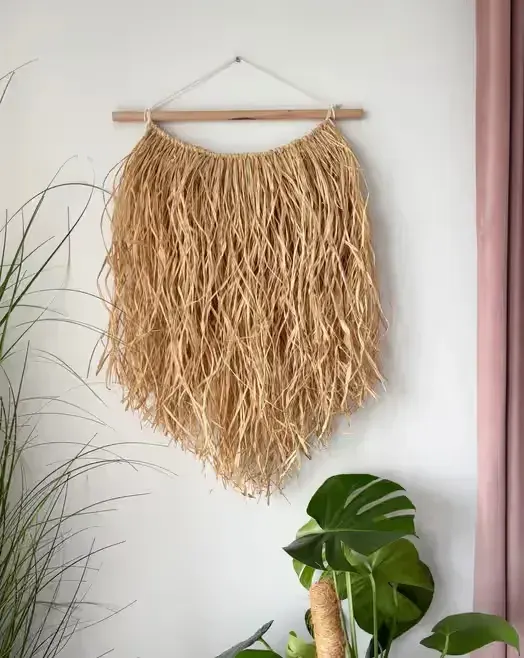 Dekoracja z rafii ozdoba wisząca rafia boho naturalna — praca twórcy Natalia na Freshwall Marketplace