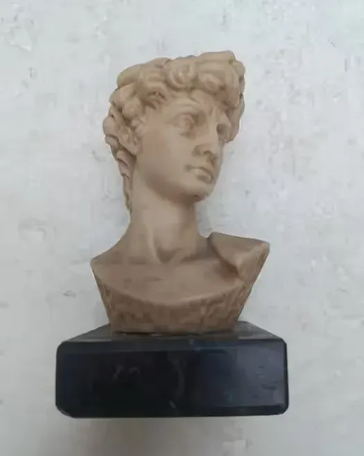 Figurka - Dawid- alabaster - 11,5 cm — praca twórcy Sławomir Foks na Freshwall Marketplace