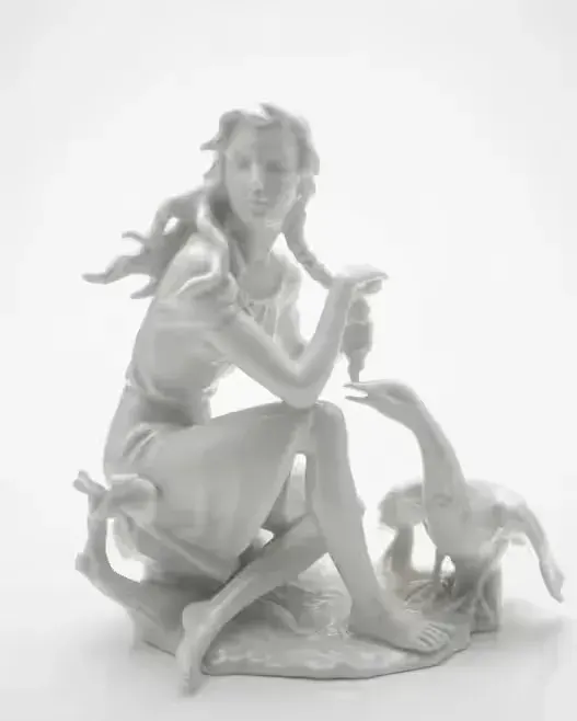 Figurka porcelana - dziewczyna z gąską — praca twórcy Boguszewski2 na Freshwall Marketplace