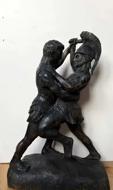 Gladiatorzy - duża sygnowana S.G. rzeźba antyczna datowana 1910 — praca twórcy Wojciech na Freshwall Marketplace
