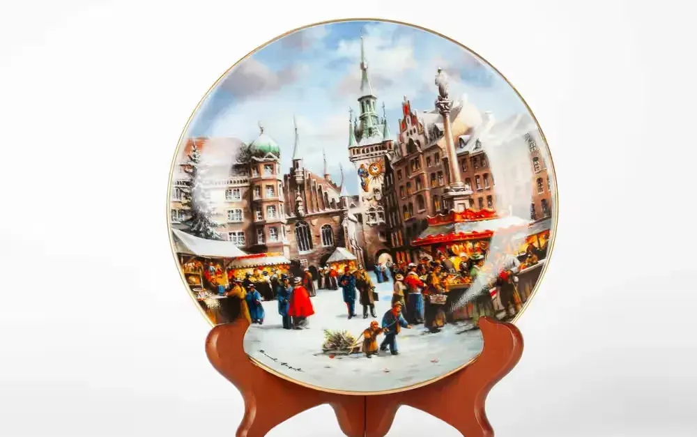 Kolekcjonerski talerz świąteczny Johan Seltmann Vohenstraus Bradex — praca twórcy Adam na Freshwall Marketplace