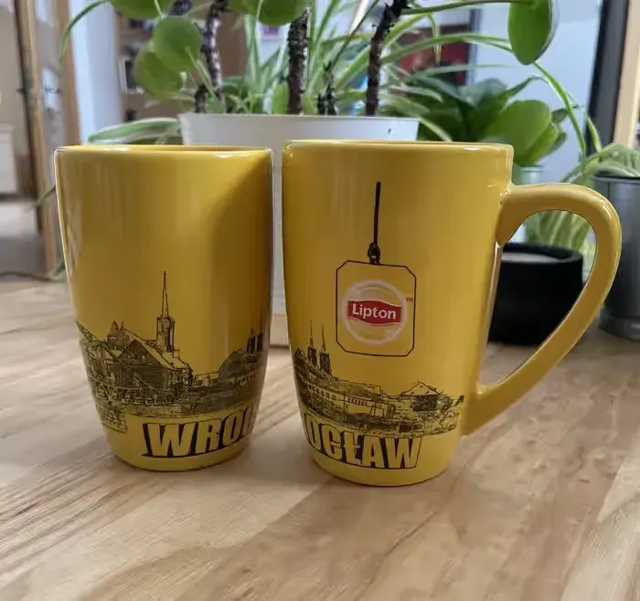 Kubek kolekcjonerski Lipton Wrocław — praca twórcy Jakub na Freshwall Marketplace