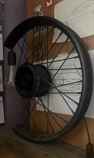 Lampa obrecz ogar — praca twórcy Marzena na Freshwall Marketplace