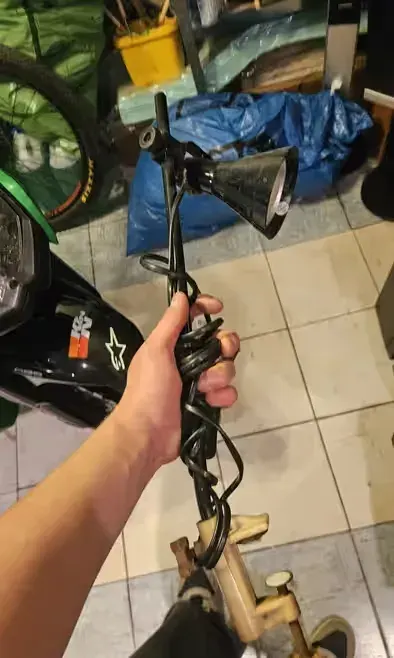 Lampa robocza do biurka — praca twórcy Kacper na Freshwall Marketplace
