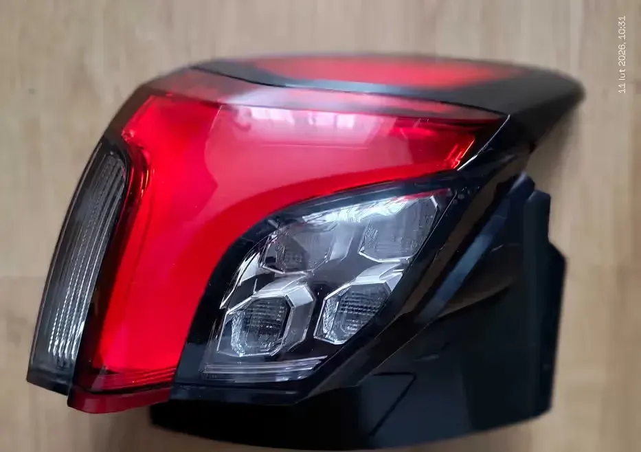 Lampa tylna  lewa do MITSUBISHI ASX 2020 rok. — praca twórcy Włodek na Freshwall Marketplace